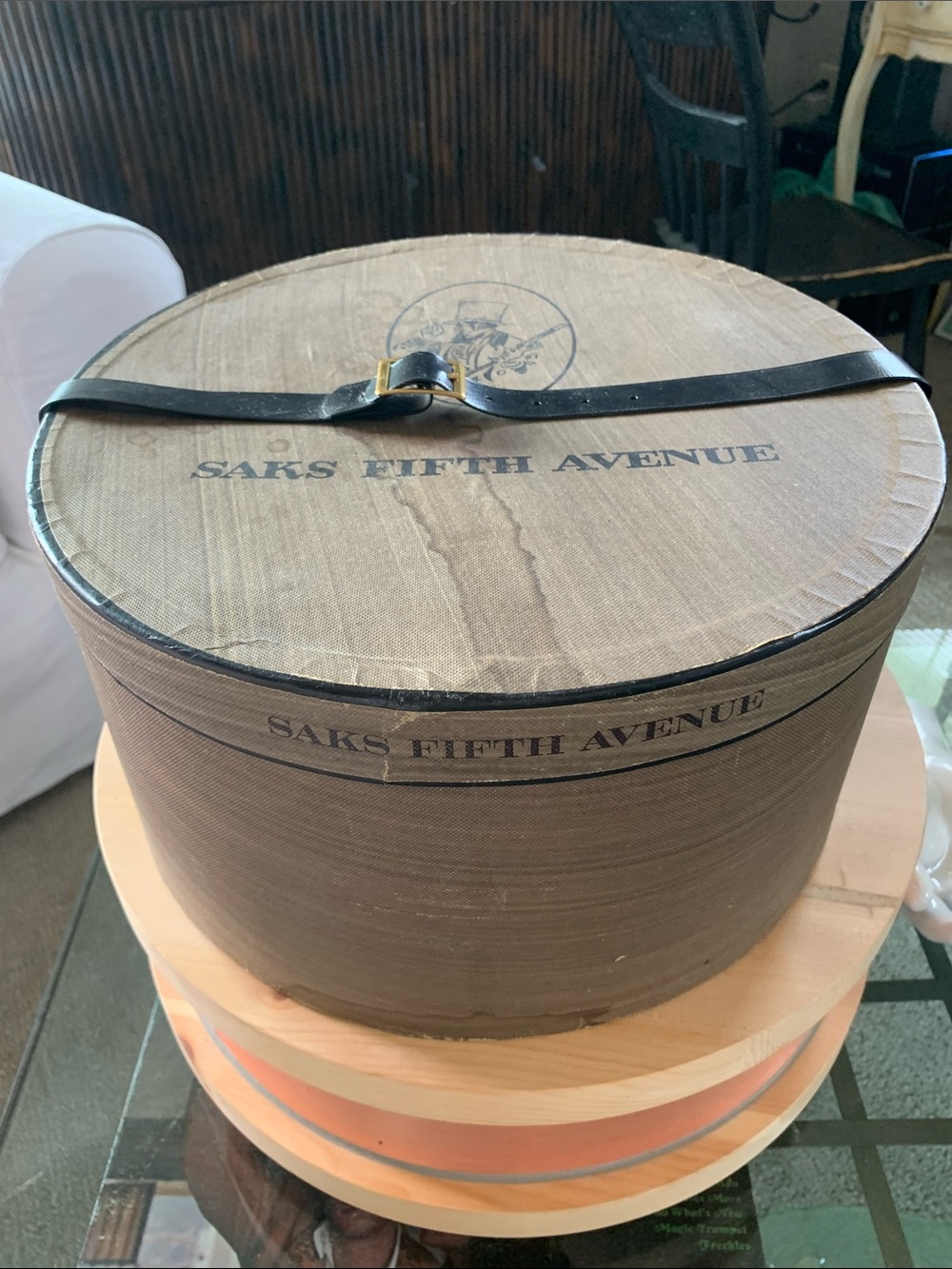 Vintage Saks Fifth Avenue ov hat box Black Strap